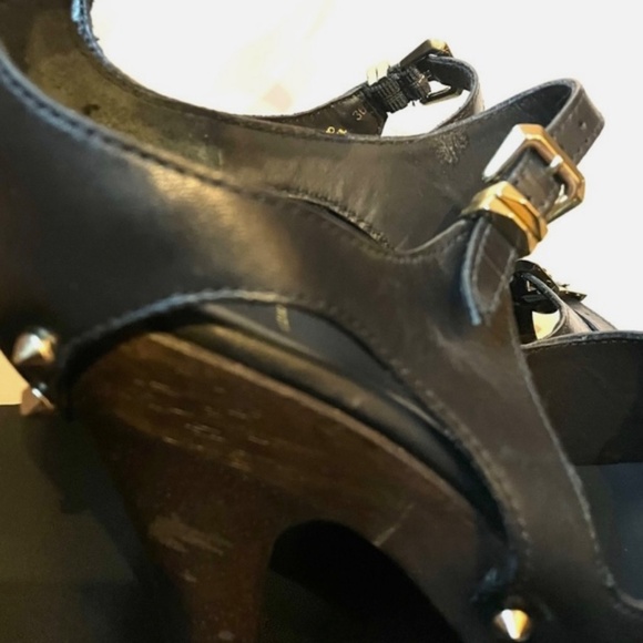 ALEXANDER MCQUEEN STUDDED PLATFORM SANDAL HEELS SIZE 35- BLACK (LEATHER)/ GOLD - Picture 6 of 6